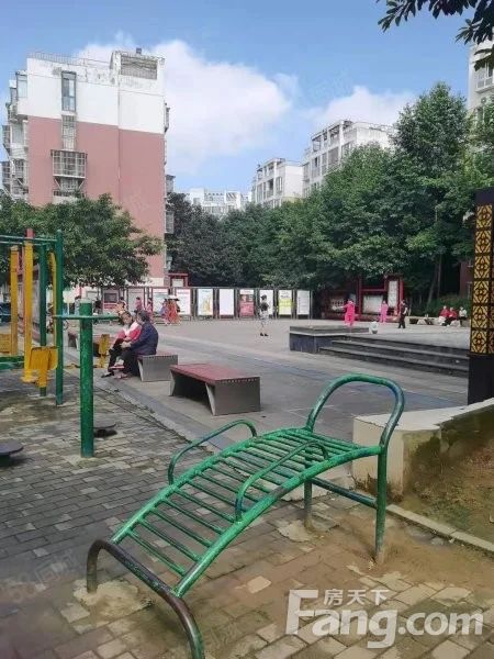 小区相关图