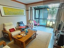 江宁 奥斯博恩别墅 3室4厅 172.00㎡ 165万