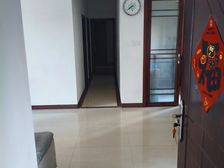 实际面积是92方...多一个房间