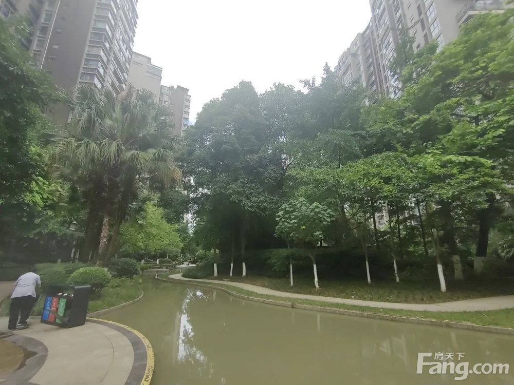 小区相关图