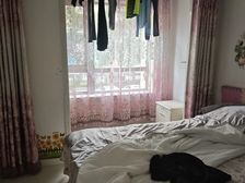 昆都仑区 东亚香堤丽舍 2室1厅 77.51㎡ 42万