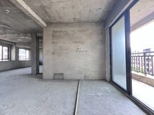 南北通透四居室,西湖湾畔好房出售