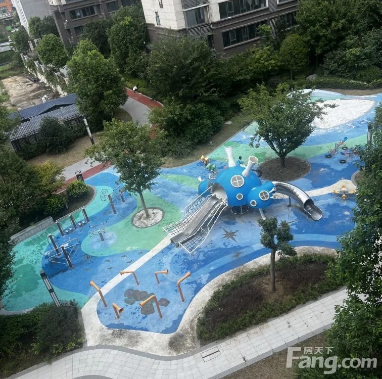 小区相关图