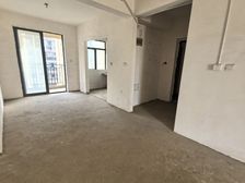 南北通透四居室,新建中心好房出售