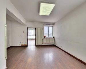 路南 中南花苑 2室2厅 73.00㎡ 31万
