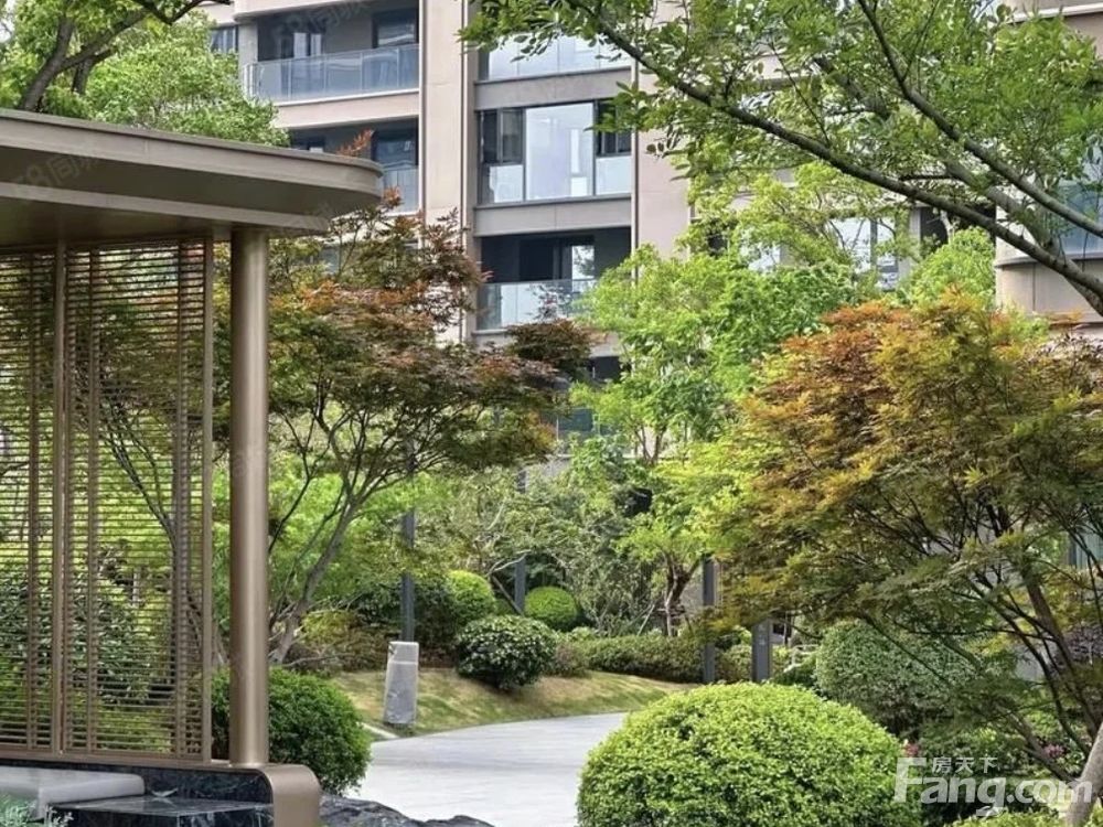 小区相关图