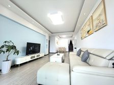 中天未来方舟 3室2厅 112.00㎡ 90万