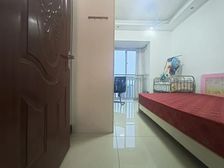 宝圣湖畔直接看湖156平四居室 东南朝向采光佳