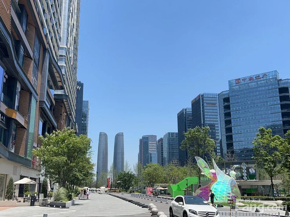 小区相关图