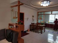 江海西苑2室2厅,送储藏室