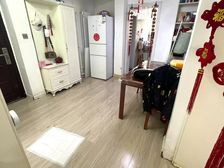 低公摊低密度车位足,婚房精装可拎包入住