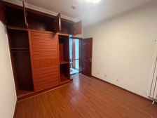 温馨南北通透两居,理想家的选择