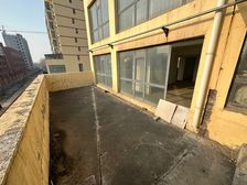 李庄万城国际,靠近国道,学校,高速口,还一套门面,一同出售