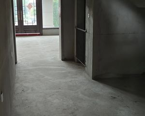 邗江 邗建津园 6室4厅
