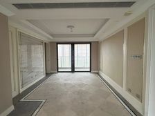 中海宁波湾4室2厅2卫南北朝向630.00万元出售