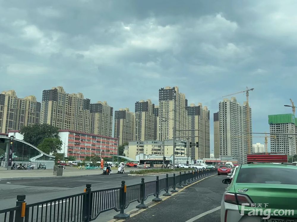 小区相关图