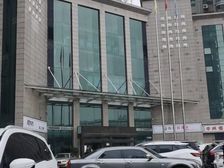 中原儿童公园凯旋门 纯写字楼甲级131平米