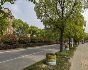 嘉善 大众湖滨花园 2室1厅送大花园50平米