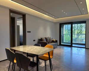 海曙万科·海潮映月3室2厅,中庭东首洋房,不靠高速。诚心出售