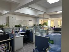 盘龙新迎片区霖岚国际广场 纯写字楼甲级1500平米