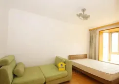 ��԰����