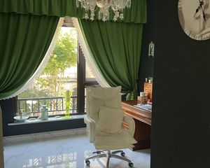 闵行 华府天地愉园 4室2厅