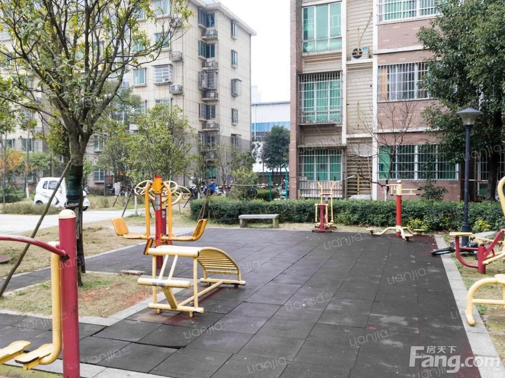 小区相关图