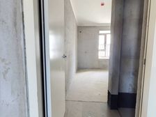 中原 汇泉景悦城 4室2厅