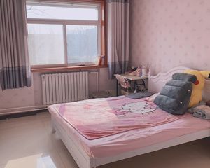 师专宿舍3室2厅2卫南北朝向82.00万元出售
