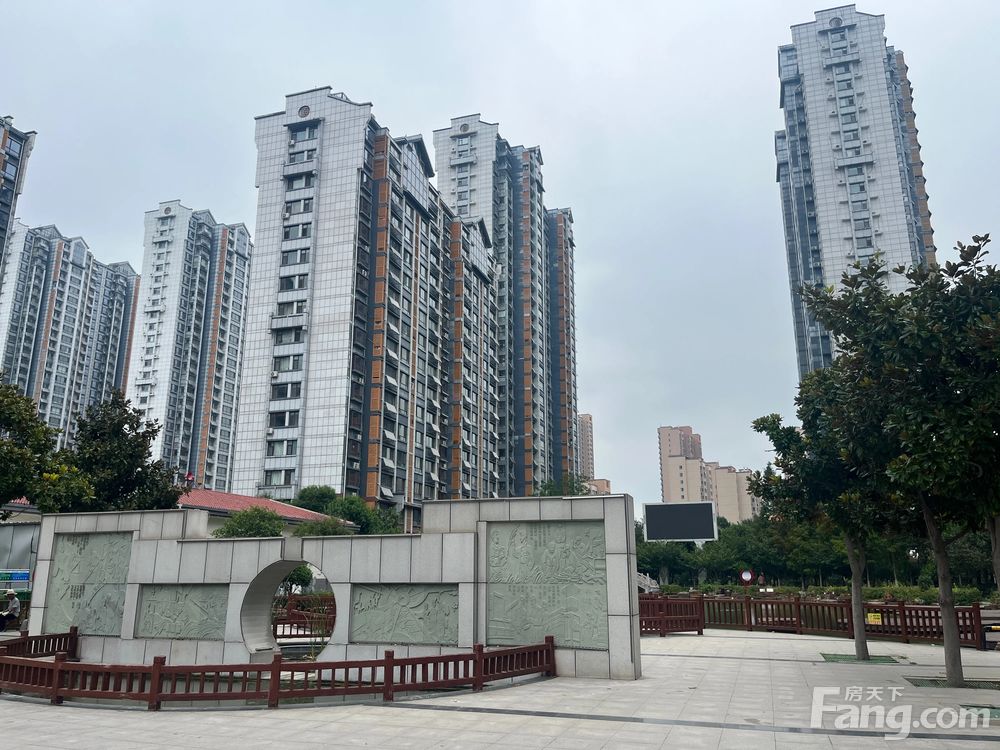 小区相关图