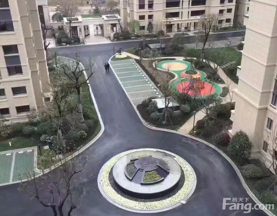 小区相关图