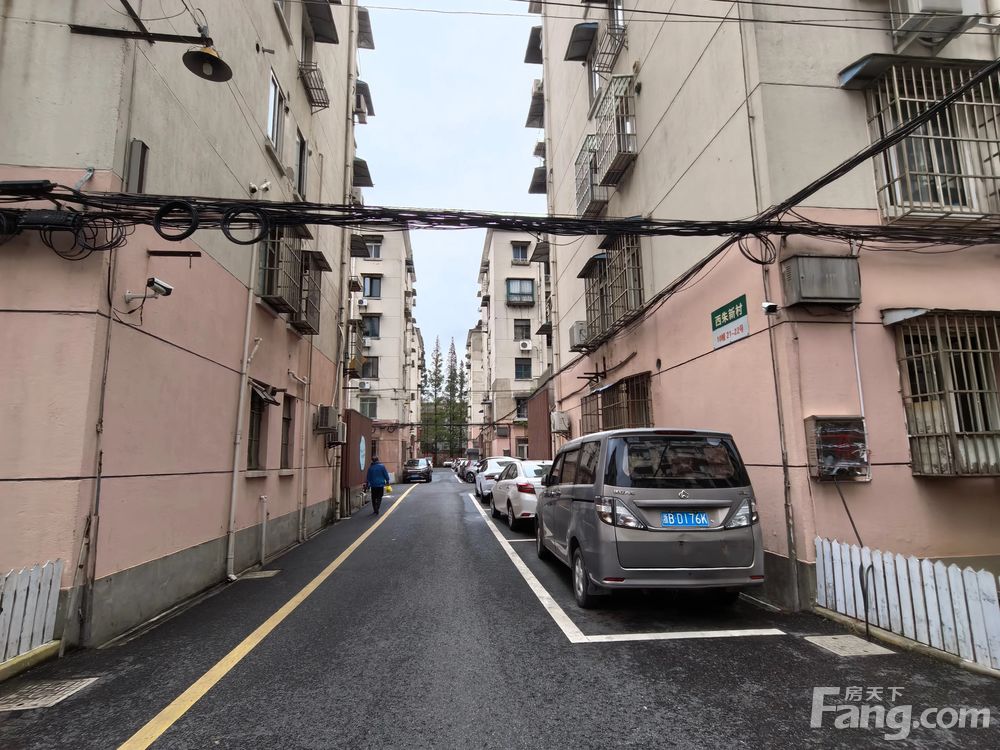 小区相关图
