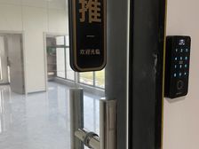 长江路甲级写字楼65平 2400元灵活入驻