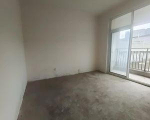 房东直卖!特殊户型!超大露台!全明采光 新小区电梯楼 诚意出