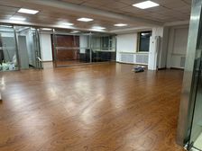 绿园区甲级写字楼309平 月租9000随时入驻