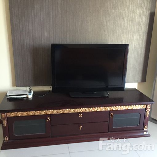  ·������³�������ظ� 3��2�� 130�O 2200Ԫ/�� 