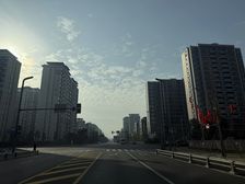 美泉悦府临街商铺出租 56.8平层高5米 适合多种经营