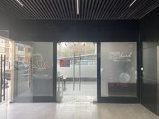 出租体育馆一楼商铺