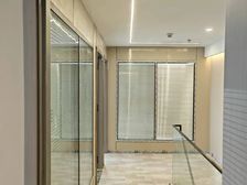 金融城甲级写字楼109平 精装现房11000/月