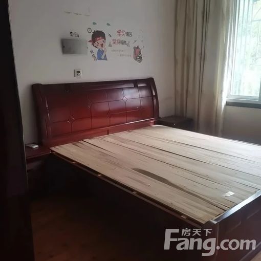  �����ʯ��԰������һ�� 2��2�� 75�O 450Ԫ/�� 