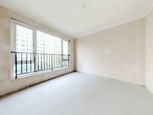 桐乡 中天江南诚品 4室2厅 131.68㎡ 带车位