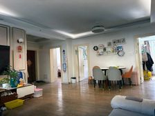 嘉定 玉兰四村 3室1厅 119.28㎡ 240万