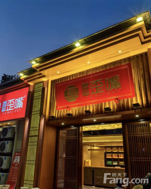 【带租约】沙坪坝大学城临街旺铺 54平黄金门面超值出售