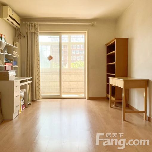  ������԰�����ʹ� 2��1�� 57�O 6200Ԫ/�� 