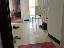 开发 鼎邦家和园 2室1厅,电梯房中上楼层,精装修,看中来电