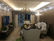 ��ï���峤������