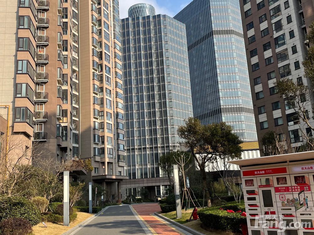 小区相关图