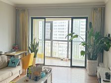 五华 春之城 3室2厅 朝向南 江景房楼层好 近地铁