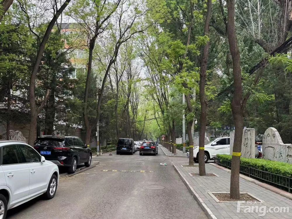 小区相关图