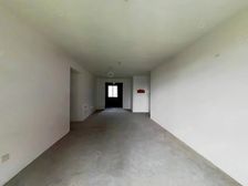 秀山信达城三期3室2厅